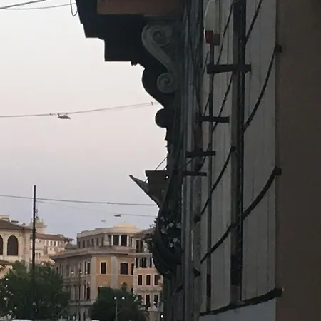 All You Need Is Rome Guesthouse